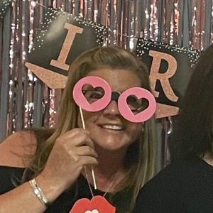 Meet your Posher, Elizabeth